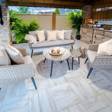 Alexandar 15 巴奇基彼得罗瓦茨